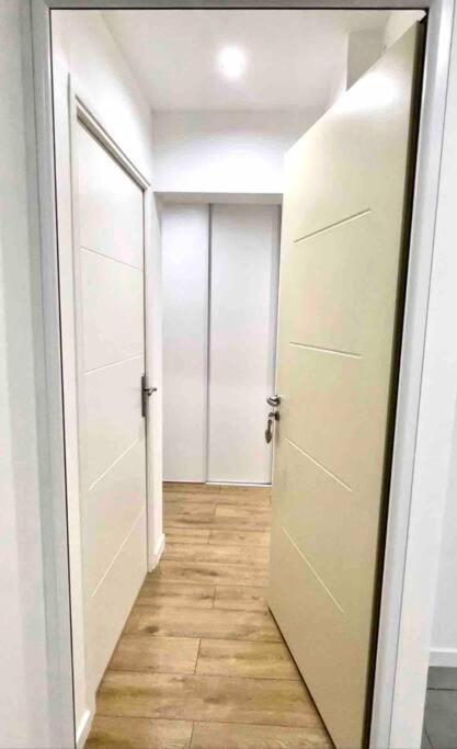 Cozy & Elegant Appartement נרבון מראה חיצוני תמונה